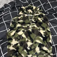 迷彩柄フリースジャケット フード付き