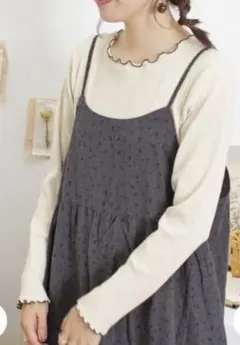 サマンサモスモス　配色メローリブクルーネックインナーです♡ キナリ