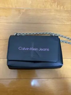 カルバンクラインジーンズ　ショルダーバックのサムネイル