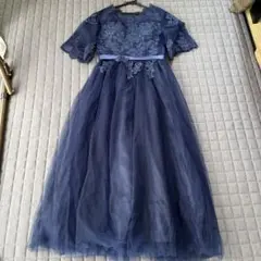 ネイビー刺繍ロングドレス
