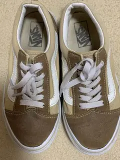 VANSスニーカー