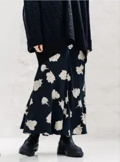 2025年最新】HARDY NOIR ロングスカートの人気アイテム - メルカリ