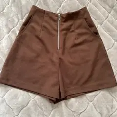 earth music & ecology フロントジップショートパンツ S