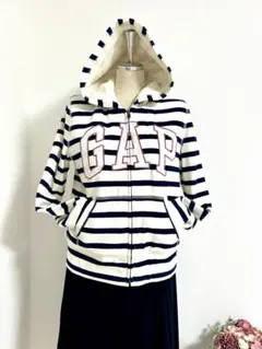 新品タグ付き GAPボーダーフーディー 裏ボア KidsXXL 大人S〜細身M可