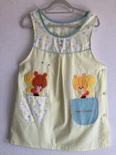 ルル＆ロロ　蝶の刺繍付きイエローエプロン