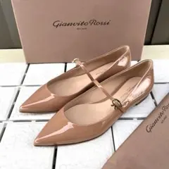 2026年最新】gianvito rossi フラットシューズの人気アイテム - メルカリ