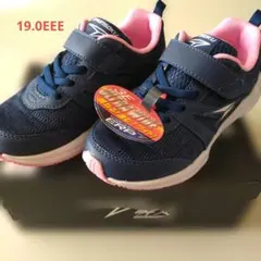 瞬足♡ スニーカー　3E