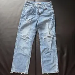 GUESS ダメージデニムパンツのサムネイル