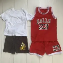 ホワイトTシャツとバスケットボールショーツセット