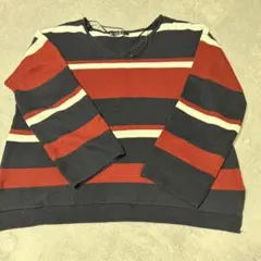 イング　赤紺ボーダー　Ｖネックセーター　M