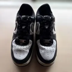NIKE AIR FORCE 1 スニーカー ブラック ホワイト