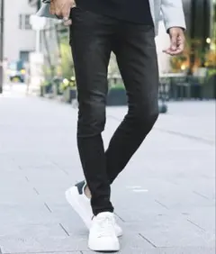 JIGGYS SHOP 黒スキニーデニム