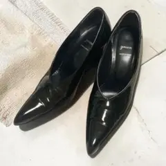 【美品】HYKE green（現HYKE ）エナメルウェッジソールパンプス37のサムネイル