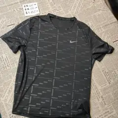 NIKERUNNINGDIVISION　ナイキランニングディビジョン　カットソー