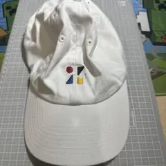 PGA TOUR 幾何学模様キャップ ホワイト