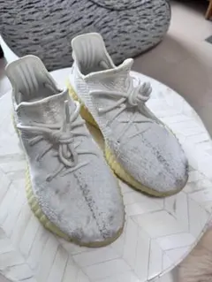 Yeezy Boost 350 V2 ホワイト