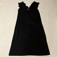 MURUA フリル付き黒ノースリーブワンピース