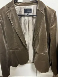 テーラードジャケット