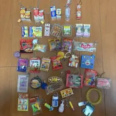 ミニチュア カプセルトイ ガチャガチャ 食品 お菓子まとめ売り 41点