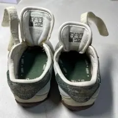 Item thumbnail for item cafd0b0c-fafb-42d3-b71b-6a5f5343824c