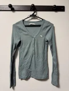 Abercrombie & Fitch 長袖Tシャツ グリーン