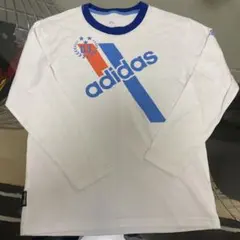 アディダス　ロングTシャツ　150センチ