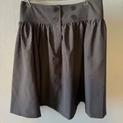 ダークグレー フレアスカート ボタン付き