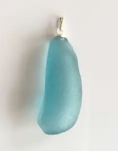 【21】天然シーグラス　ネックレストップ　ハンドメイド　一点もの