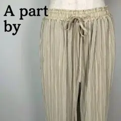 アパートバイローリーズ　カジュアル　パンツ　ボトムス　ゴム　楽　イージーパンツ