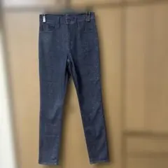 美品UNIQLOストレッチスキニーデニム