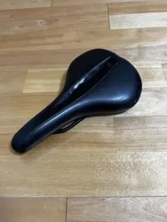 Bontrager TREK FX3 純正サドルのサムネイル