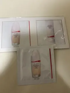 エッセンススキングロウファンデーション 130 Opal 220 Linen