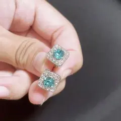 ネパール館☆関西万博会場限定☆エメラルドストーンピアス万博2025☆エメラルド