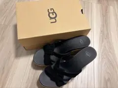新品　未使用　UGG W NIYOMEE サンダル ブラック 26センチ