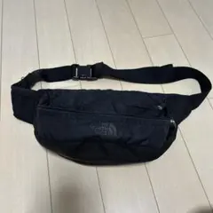 THE NORTH FACE ボディバッグ 黒