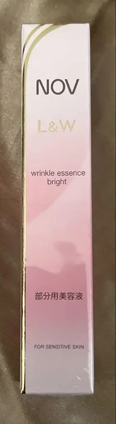 NOV L&W brightening essence 美白美容液 - メルカリ