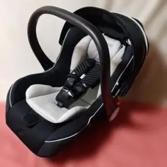 新品同様◆マムズキャリー ベビーシート MCブライト3◆チャイルドシート新生児～