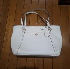 COACH 2way bag　白 ショルダーストラップ付き
