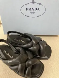 正規品【PRADA】ブラック トングサンダル　プラダ　36 23 23.5のサムネイル