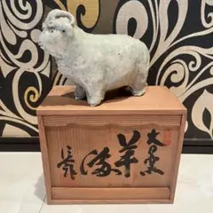中村信喬／金色『花斑牛』／博多人形／立木札 - メルカリ