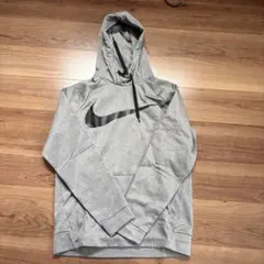 Nike Dri-FIT グレー フード付きトレーナー S