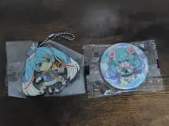 初音ミク  Miku 雪ミク 2020 缶バッジ グッズ]さっぽろ雪まつり×雪ミクコラボ 缶バッジA - SNOW MIKU 2020