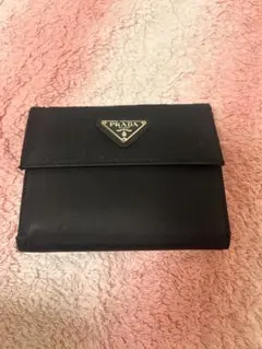 PRADA ブラック 三つ折り財布