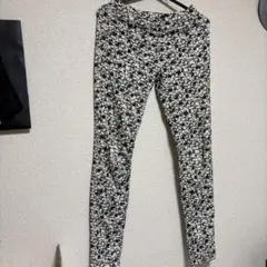 Item thumbnail for item e5cc0b04-04ad-4c90-88c2-2bb81f52b9a9