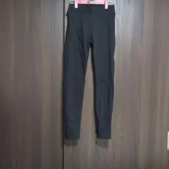 黒 スリムフィット ハイウエストレギンス