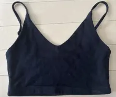 Brandy Melville ブラックキャミソール