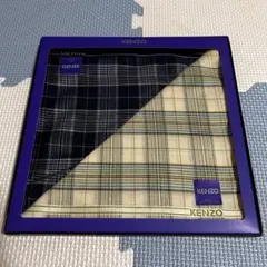 【新品未使用】KENZO ハンカチ 2枚セット チェック柄 ベージュ ネイビーのサムネイル
