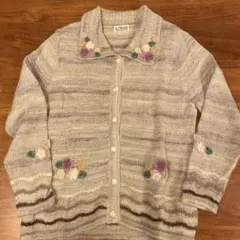 美品新品Alt Moder 花柄刺繍 ニットカーディガン