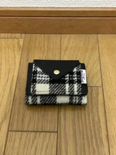 Item thumbnail for item 456629e5-65d8-44a5-b971-a7da27437d07