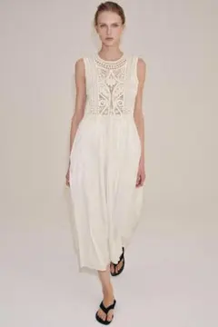 ZARA 刺繍入りミディワンピース ZWコレクション M 新品　タグ付き ZARA 刺繍入りミディワンピース ZWコレクション M - メルカリ